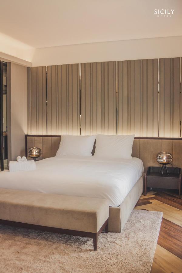 Sicily Hotel Фукуок Екстер'єр фото