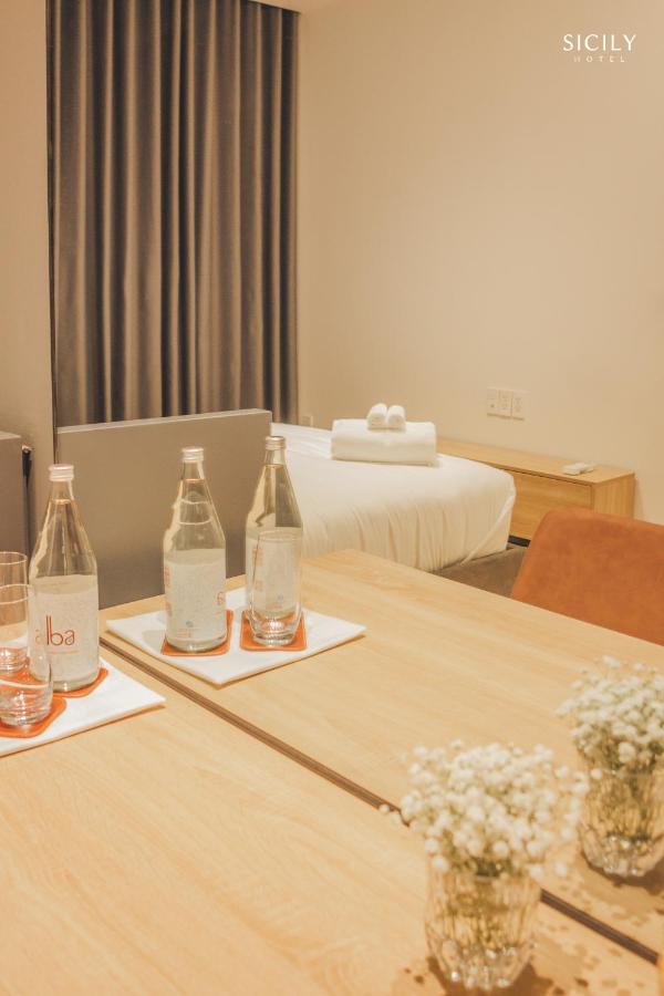 Sicily Hotel Фукуок Екстер'єр фото